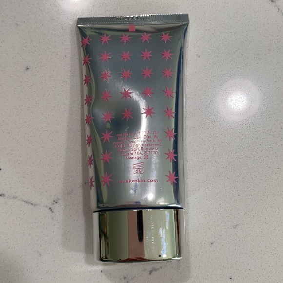 Awake Ray of Bright Moisturizer - Picture 3 of 3